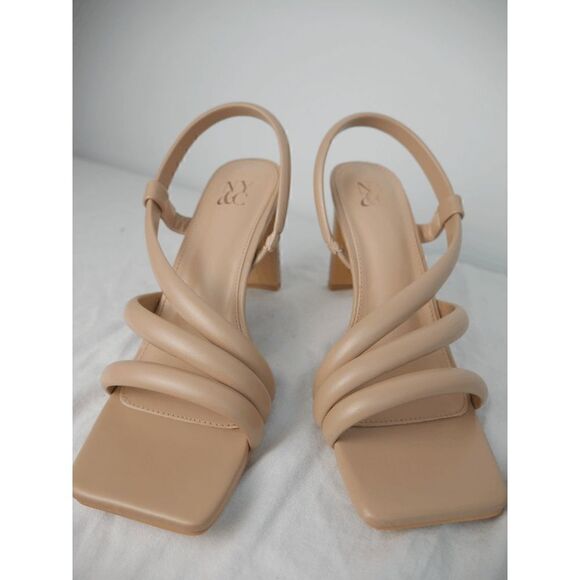 New York & Company Women’s Albina Slingback Criss Cross Straps Nude Sandals 9M - Picture 5 of 8